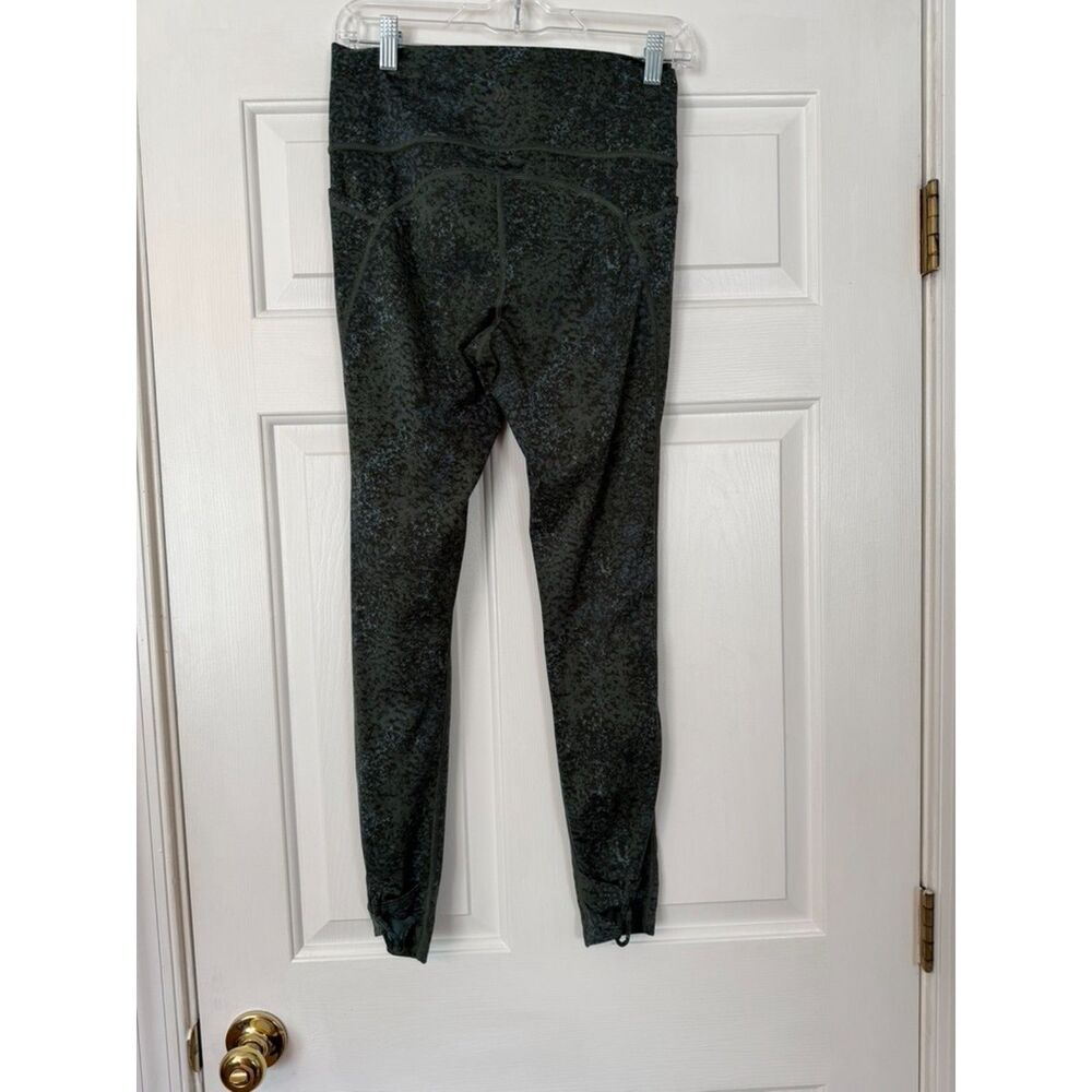 All in Motion Women’s High-Waisted Side Pocket Leggings Green Camo Print - Size
